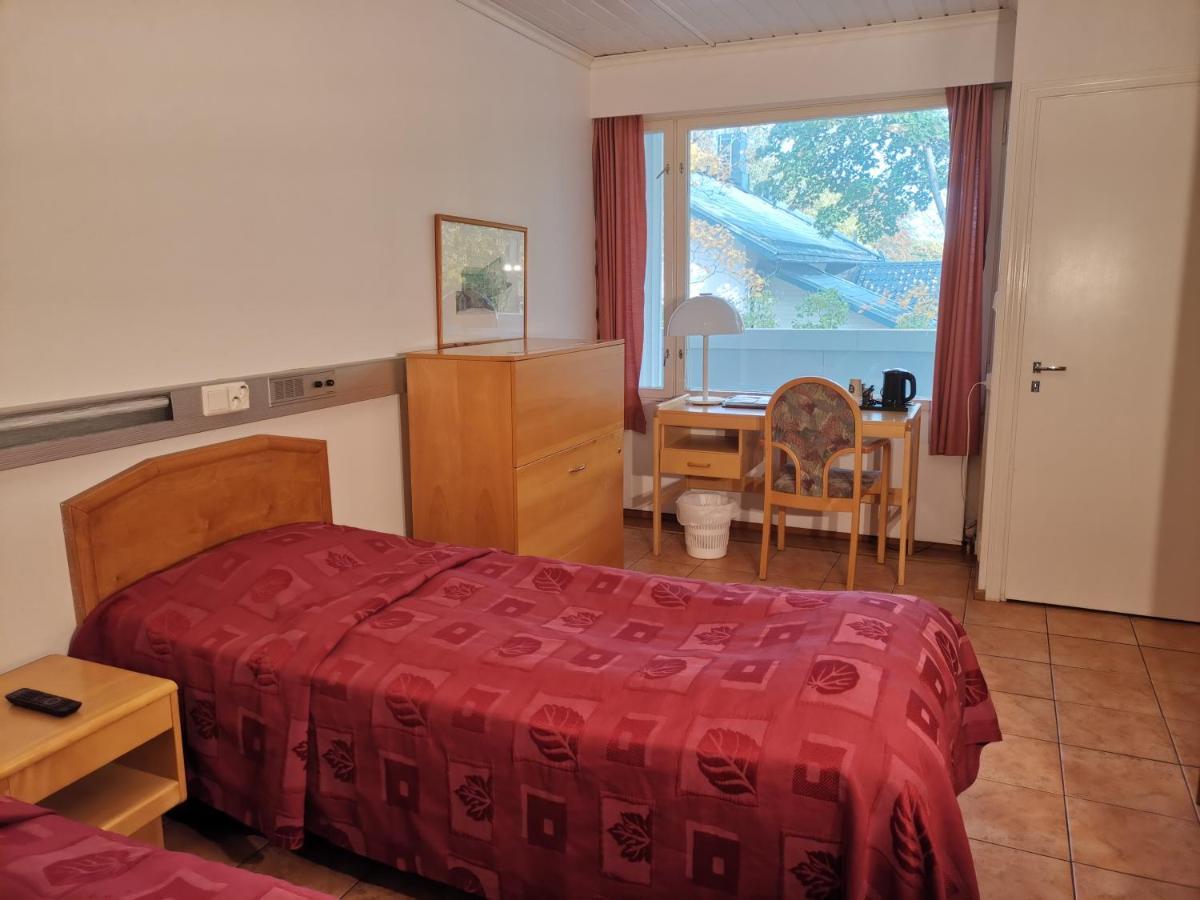 Hotel Cikada Mariehamn Bagian luar foto