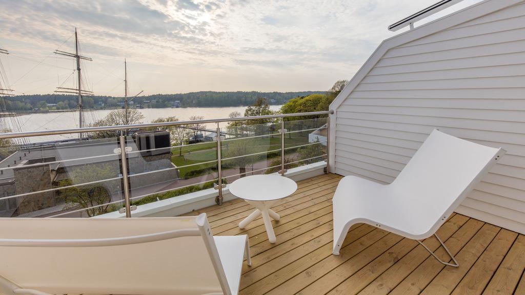 Hotel Cikada Mariehamn Bagian luar foto