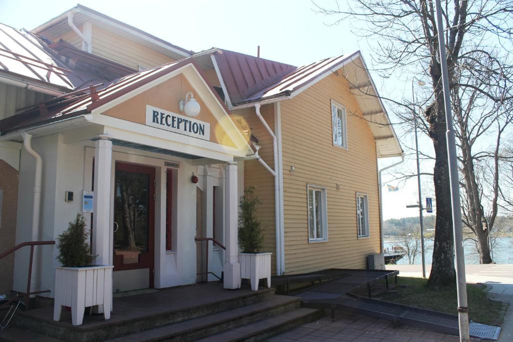 Hotel Cikada Mariehamn Bagian luar foto