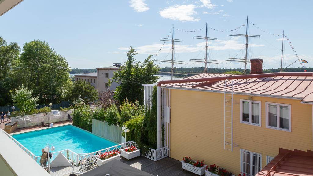 Hotel Cikada Mariehamn Bagian luar foto